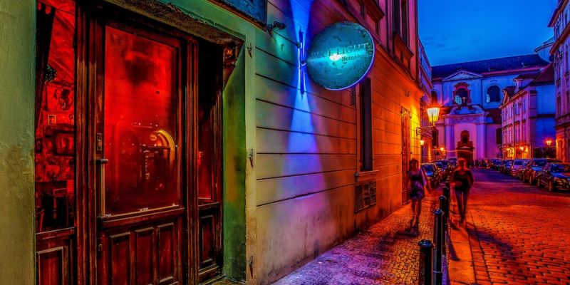 Bluelight Bar