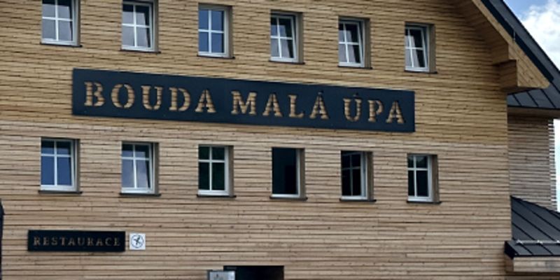 Wellness Resort Horní Malá Úpa - Společenská místnost Krnapka