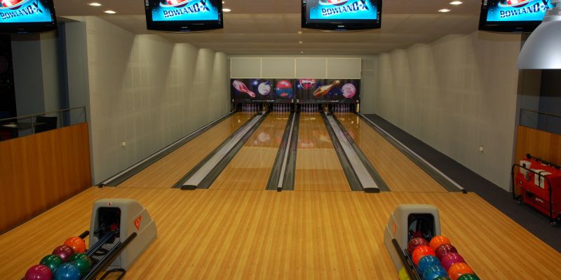 Park Holiday Congress & Wellness Hotel - Bowling Benice – skvělé zážitky pro rodiny i firmy!