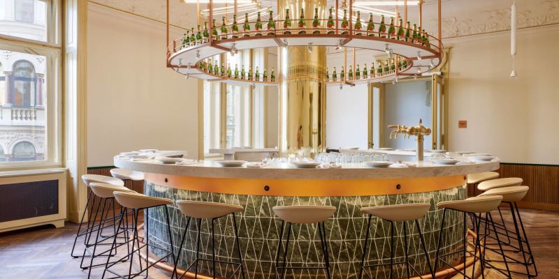 Vánoční a novoroční večírky 2025: trend, prestiž i investice do firemní kultury