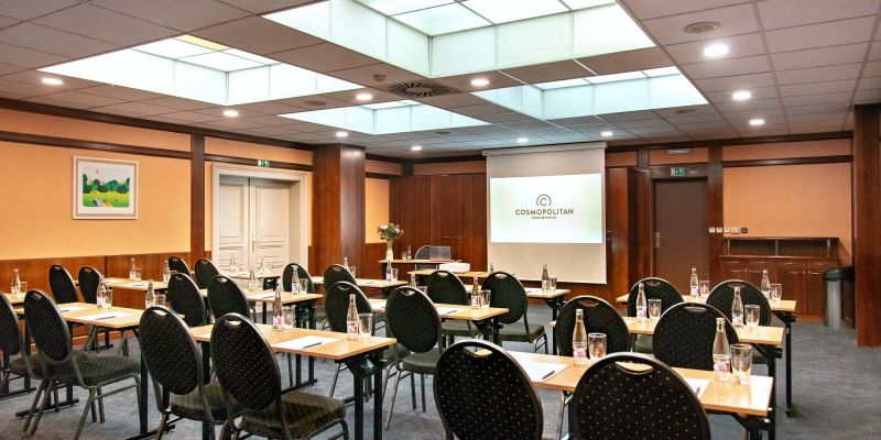 Hotel Cosmopolitan Bobycentrum - Salonek Budapešť