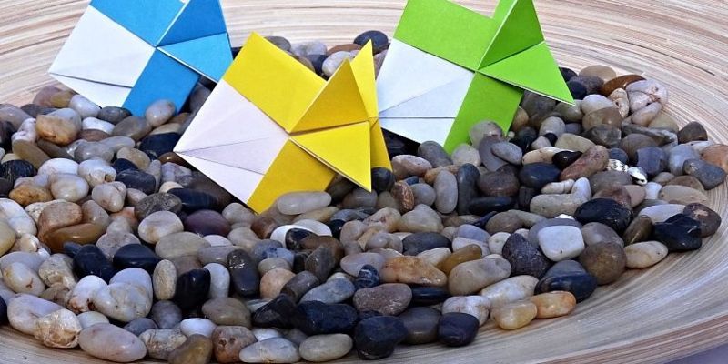 MOBILNÍ KREATIVNÍ VÝTVARNÉ DÍLNY - Odznaky s vlastním motivem