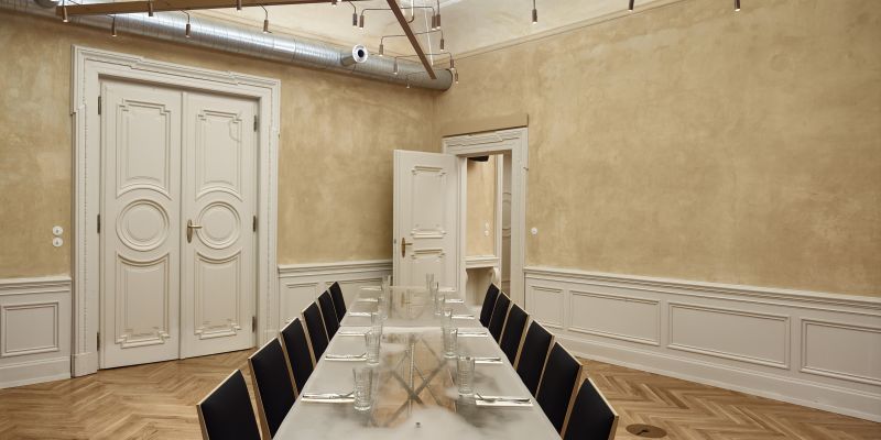 Červený Jelen - Soukromé patro s privátním barem