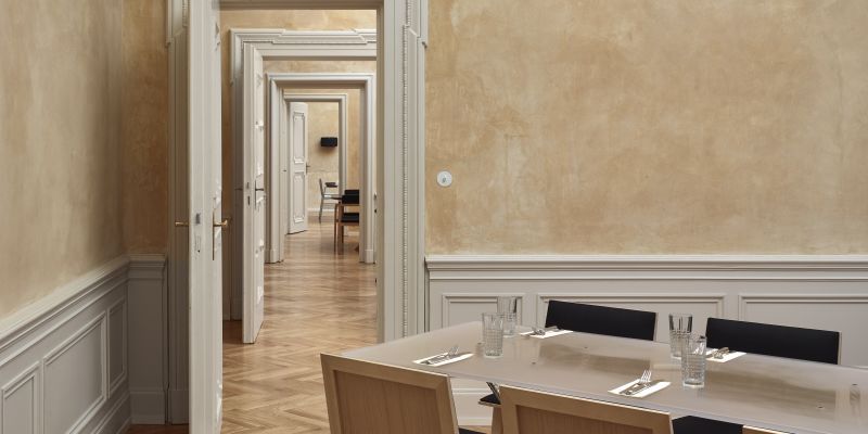 Červený Jelen - Soukromé patro s privátním barem