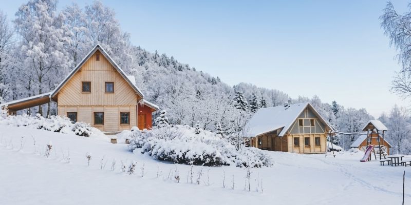 Resort Malevil: místo, kam se nejezdí, ale vrací