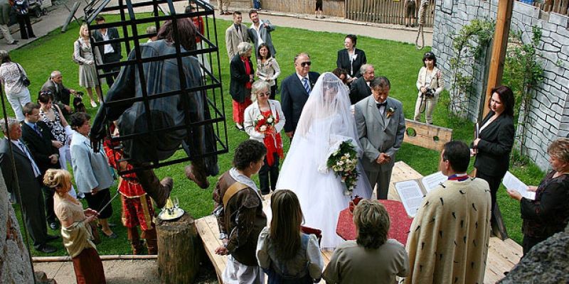 Hrad Vildštejn - Nádvoří hradu