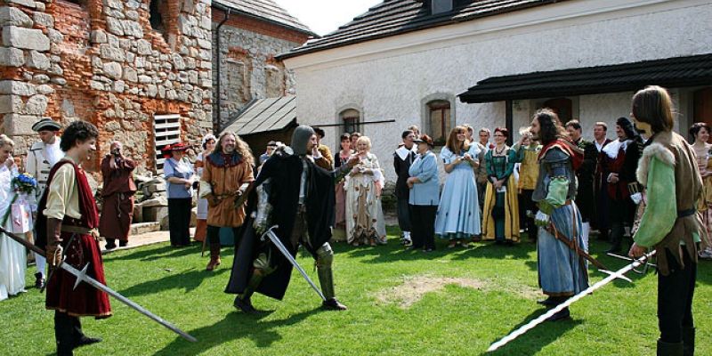 Hrad Vildštejn - Nádvoří hradu