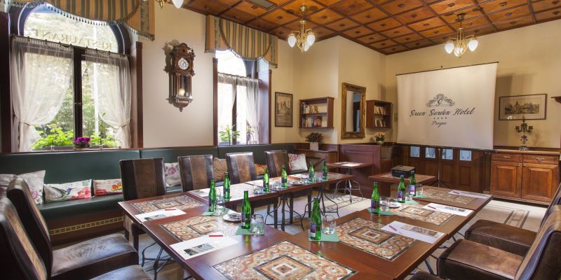 Green Garden Hotel - Zimní zahrada