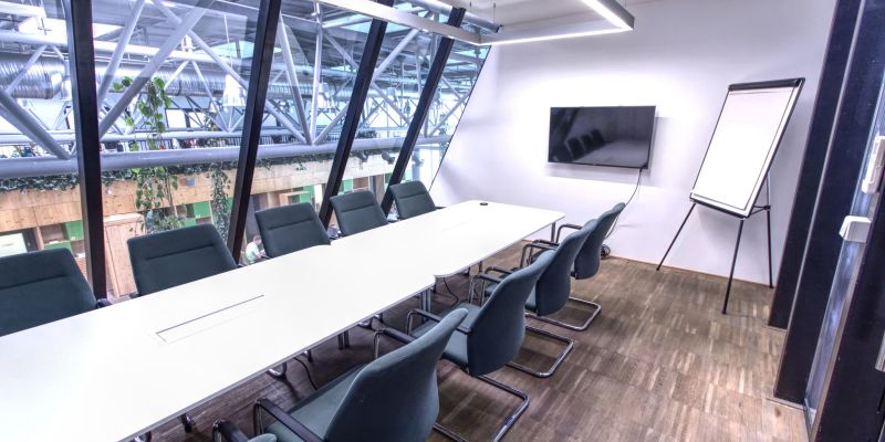 Impact Hub Brno - Béžová zasedačka