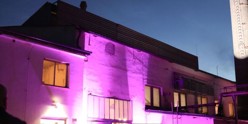 V srdci sklářského řemesla: Zažijte sklárnu Rückl