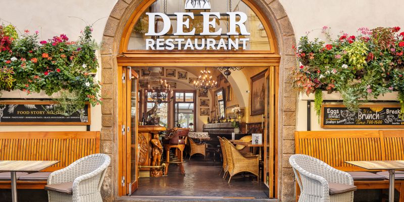 DEER Restaurant  -  místo pro vaše akce - DEER Restaurant - jídlo s příběhem po celý den