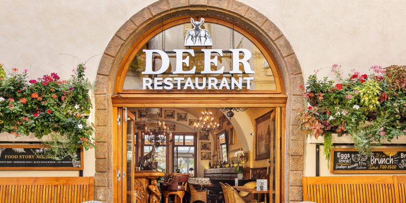 DEER Restaurant  -  místo pro vaše akce