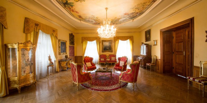 Zámecký resort Dětenice - Zlatý salonek