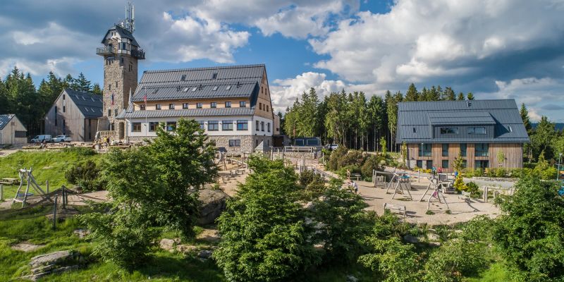 Hotel Královka - EKOLOGICKÉ TEAMBUILDINGY v krajině Jizerských hor
