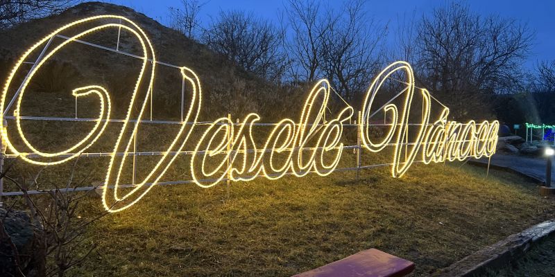 Místo pro vánoční večírek? V Resortu Svět vás čeká zimní atmosféra, pestrý program a zázemí, na které se můžete spolehnout.