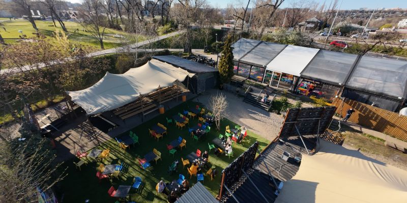 Rohan BEERGARDEN & Venue - Hlavní stan