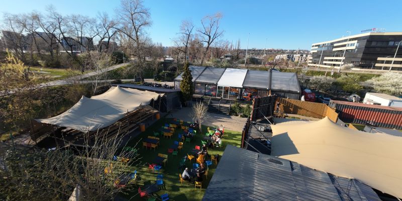 Rohan BEERGARDEN & Venue - Hlavní stan