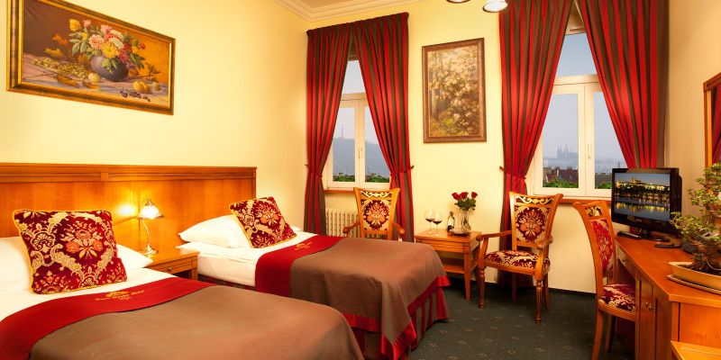 Green Garden Hotel