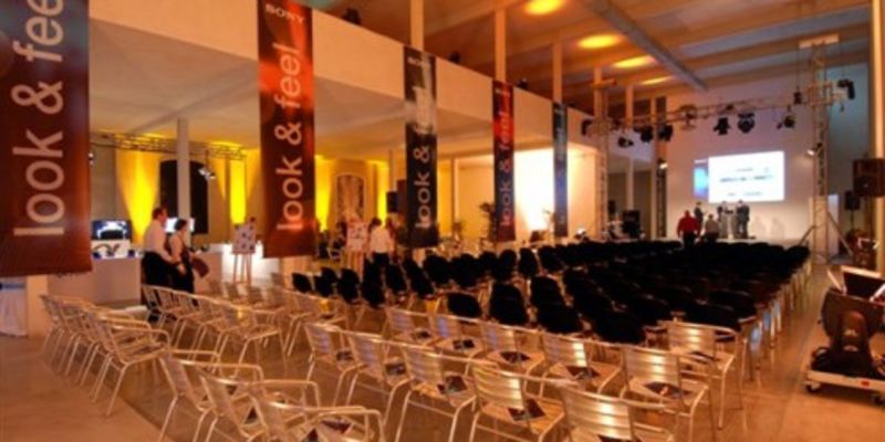 DOX - Centrum současného umění