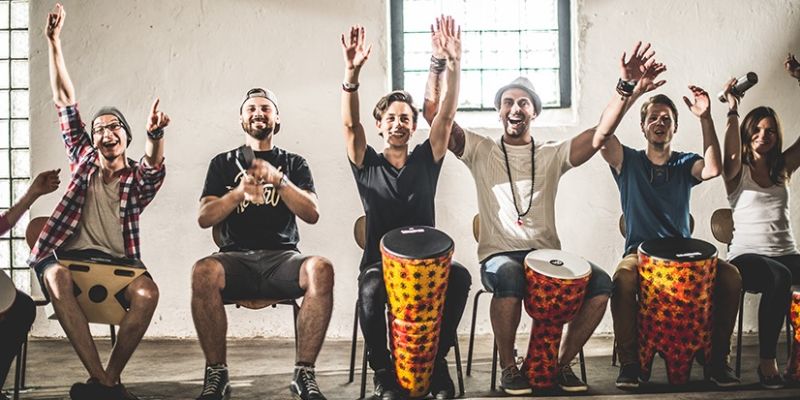 Tokhi & the Groove Army - Drum Circle bubnování