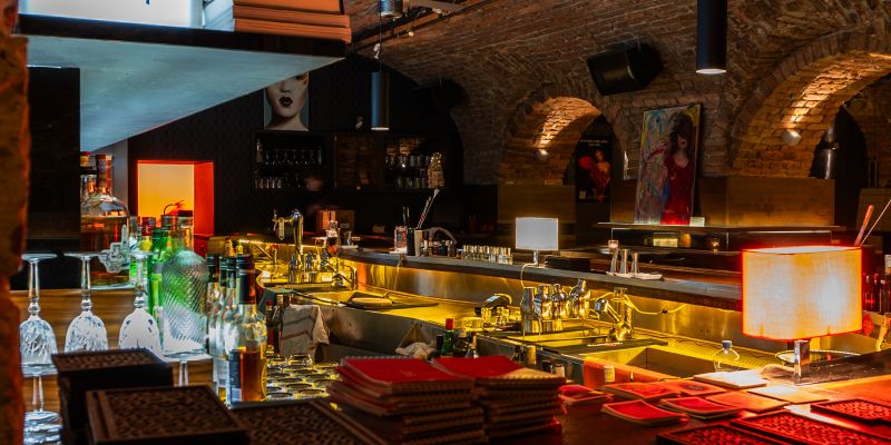 Back Doors Bar