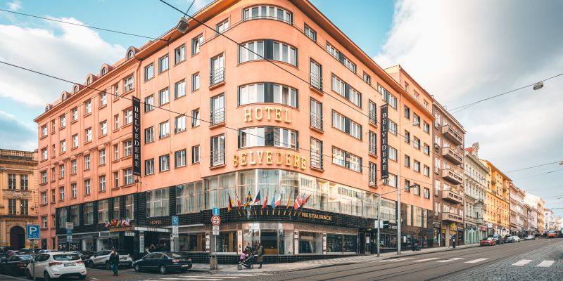 Vstupte do světa firemních akcí plných elegance, profesionality a pohodlí v Hotelu Belvedere.