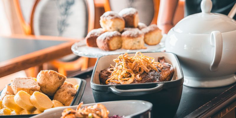 Romantický Hotel Mlýn Karlštejn - Sváteční rodinné obědy