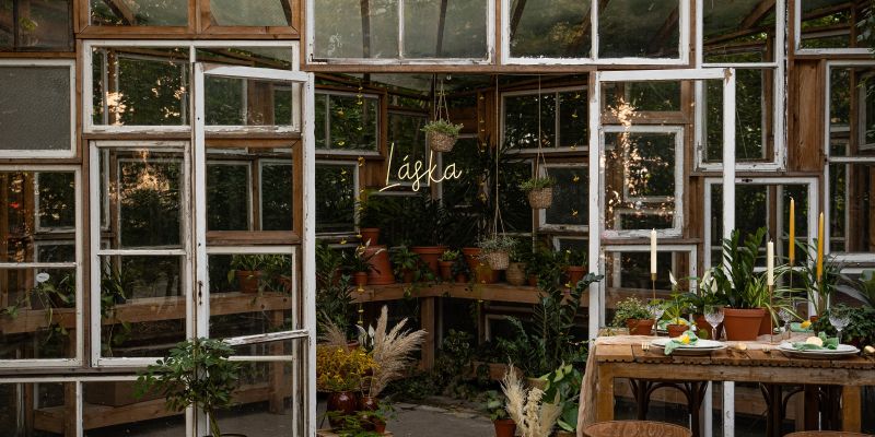 Radlická kulturní sportovna - Komunitní zahrada a skleník