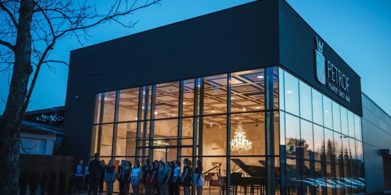 PETROF Gallery