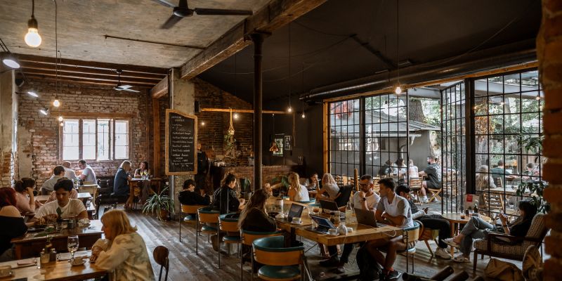 Kavárna, co hledá jméno