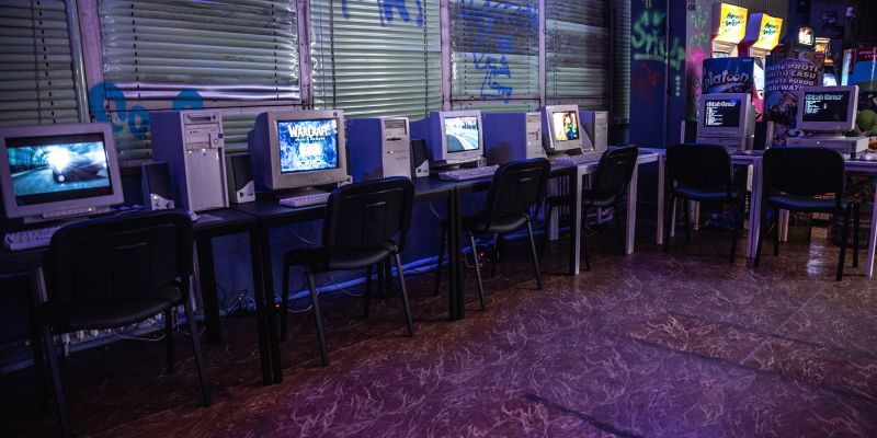 Fun Arena - Cyber Arcade