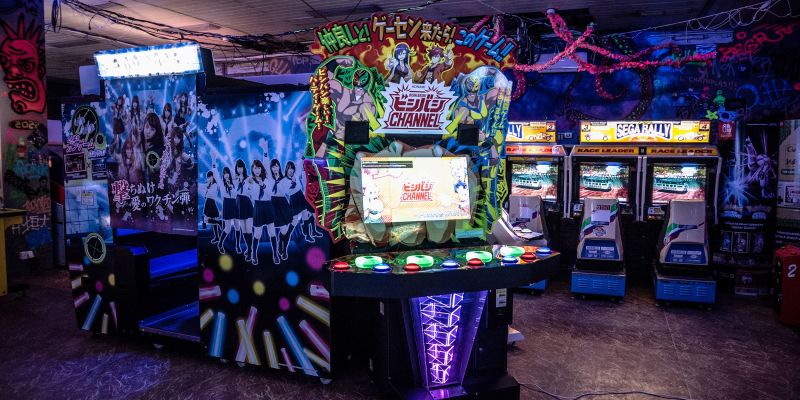 Fun Arena - Cyber Arcade