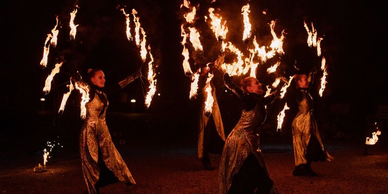 Arabesque Shows & Events - Ohnivá pyrotechnická show – Fire Show