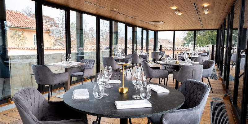 Restaurant Lví Dvůr