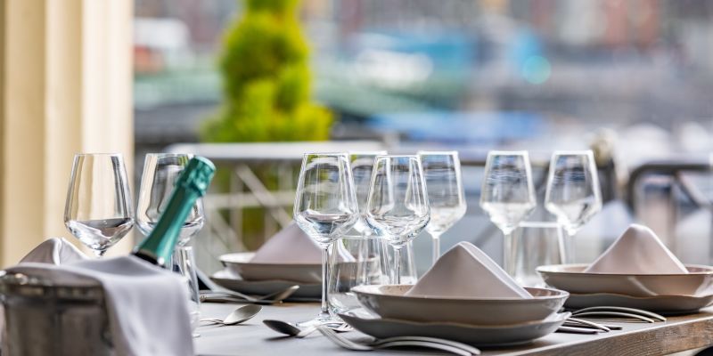 Nedělní brunch na Občanské plovárně