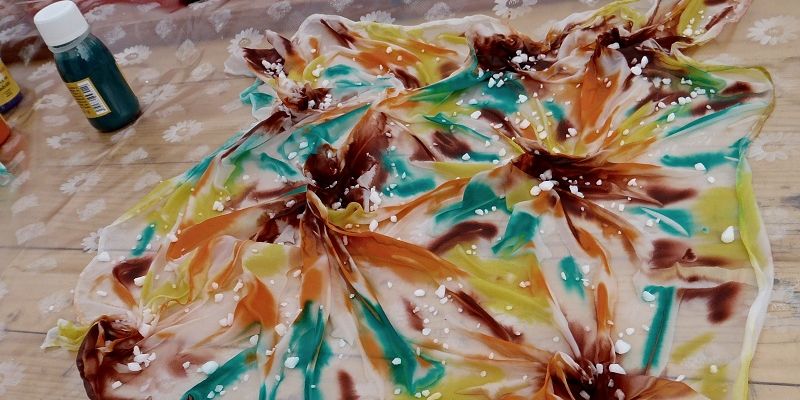 MOBILNÍ KREATIVNÍ VÝTVARNÉ DÍLNY - Malování na hedvábí