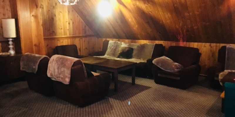 Zimní teambuilding stylově na hřebenech Krkonoš