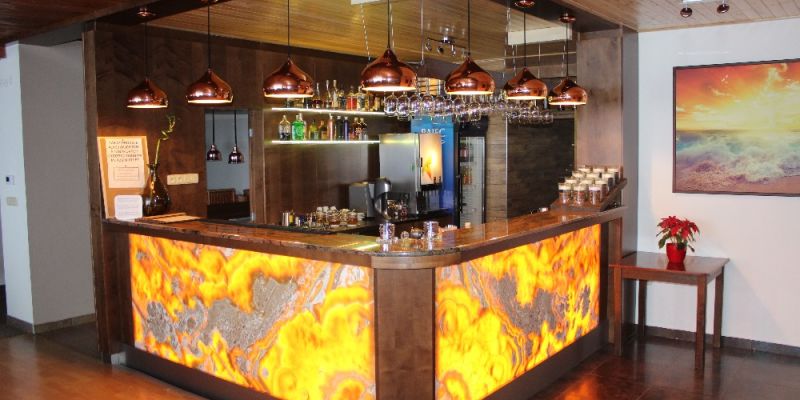 Zimní teambuilding stylově na hřebenech Krkonoš