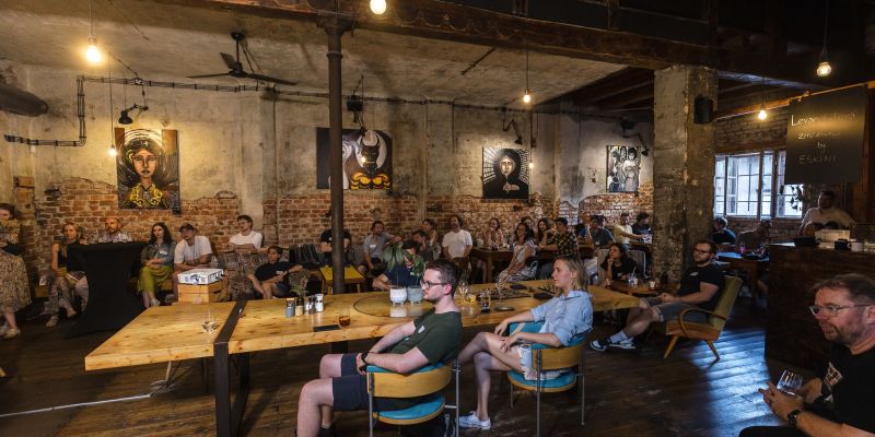 Kavárna, co hledá jméno