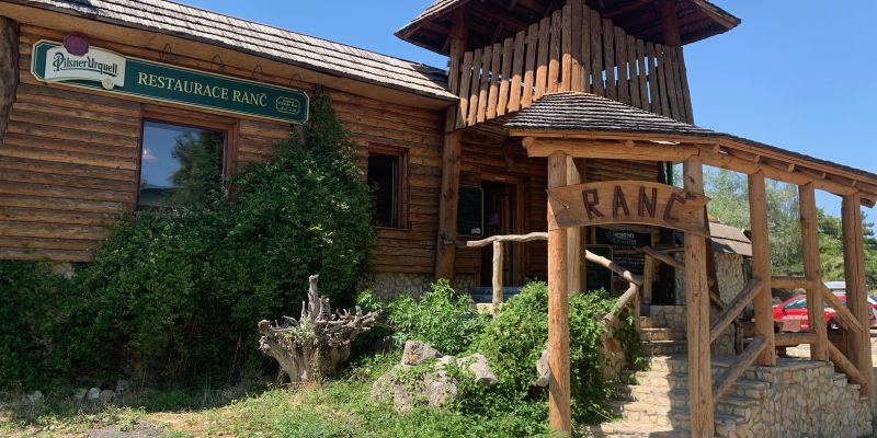 Resort Svět - Salónek restaurace Ranč