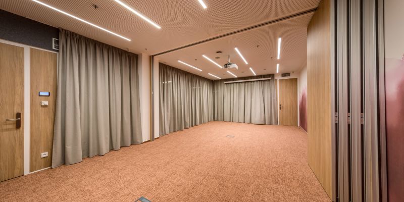FLEKSI Beta - Moderní eventové a zasedací prostory na Brumlovce - PASCAL & PAPIN