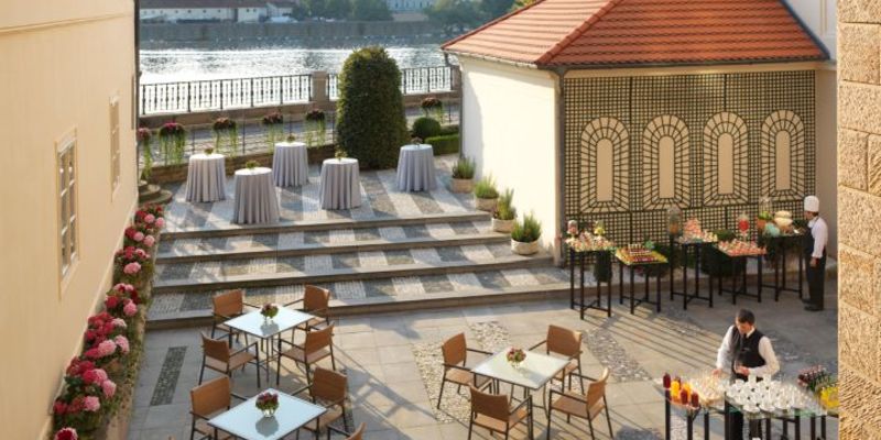 Four Seasons Hotel Prague