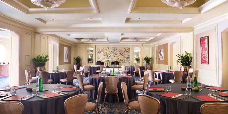 Four Seasons Hotel Prague