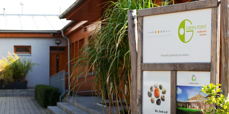 Nezaspěte a naplánujte firemní vánoční večírek včas