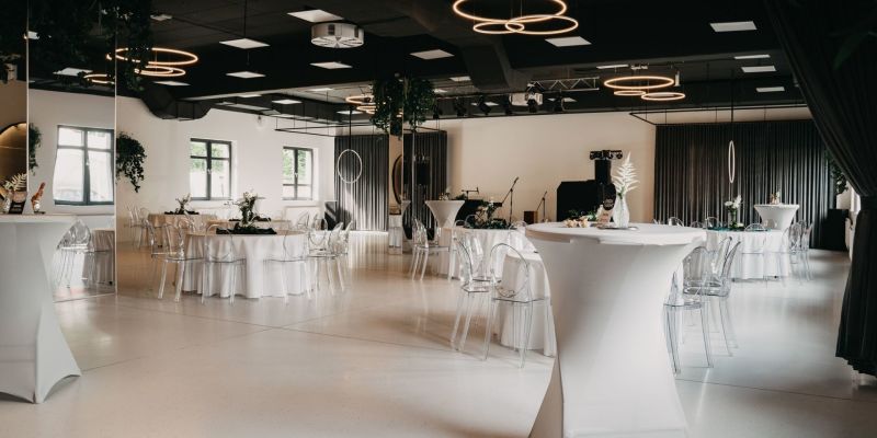 Nezaspěte a naplánujte firemní vánoční večírek včas