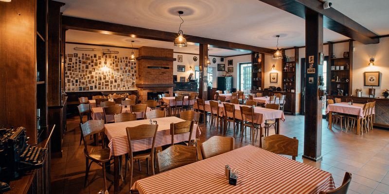 Resort Malevil: místo, kam se nejezdí, ale vrací