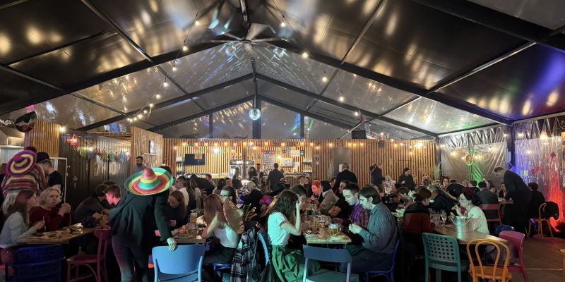 Žádný další obyčejný večírek: Rohan BeerGarden nabízí tři netradiční prostory pro vánoční party