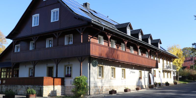 Jítravský Dvorec