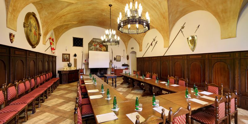 Hotel RŮŽE a OLDINN