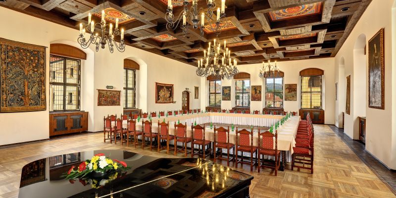 Hotel RŮŽE a OLDINN